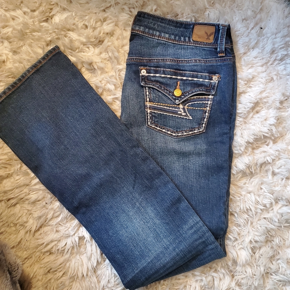 EUC American Eagle Kickboot jeans size 8extra long